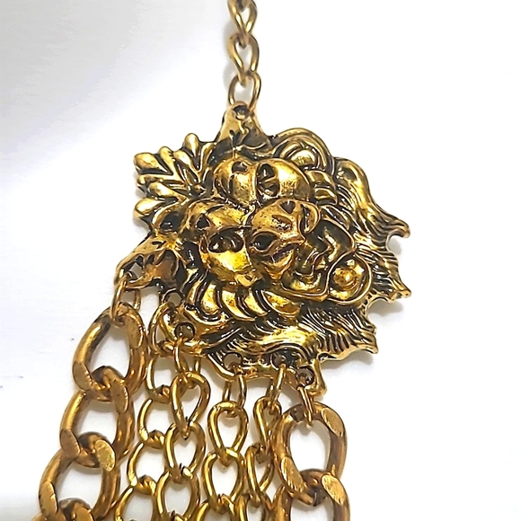 18" Necklace Golden Lion Head Medallions Double 6 strand curb chain adj - Picture 2 of 4